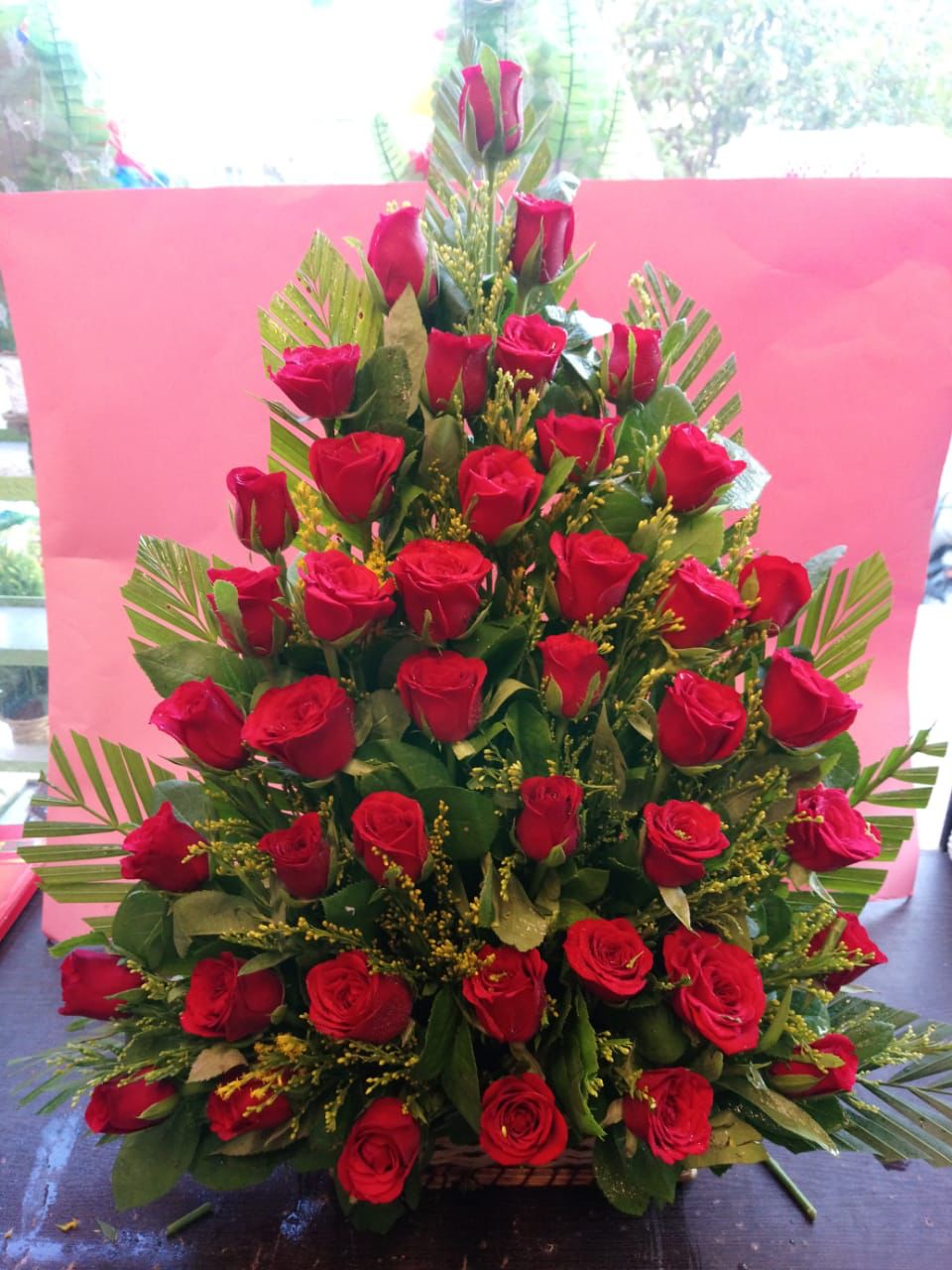 send 50 red roses basket delivery